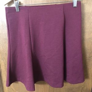 Old Navy Woman’s Small Mini Skirt